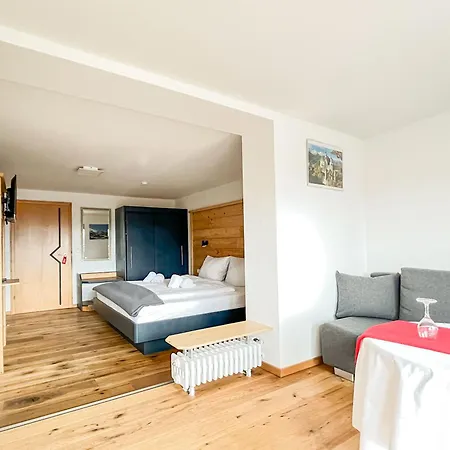 Hotel Bergstaetter Hof *